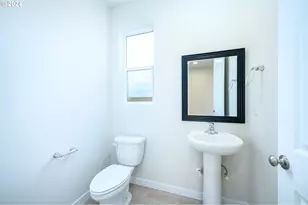 1340 S 32nd Ave, Cornelius, OR 97113 - Photo 5