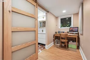2300 SW Seymour Dr, Portland, OR 97239 - Photo 37