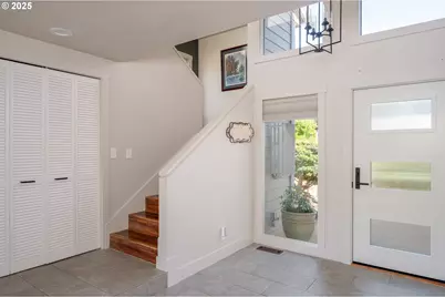 7445 SW Greens View Ct, Wilsonville, OR 97070 - Photo 11