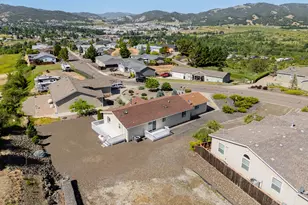 621 Highland Vista Ln, Roseburg, OR 97471 - Photo 35