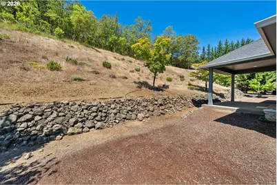 1530 NE Rocky Dr, Roseburg, OR 97470 - Photo 29