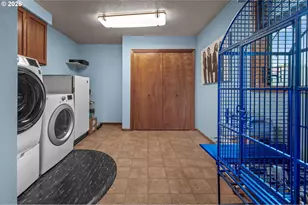 1050 NW Jackson St, Hillsboro, OR 97124 - Photo 27