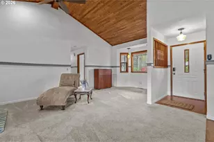 1050 NW Jackson St, Hillsboro, OR 97124 - Photo 7