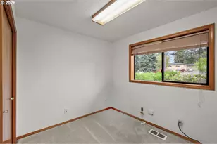 1050 NW Jackson St, Hillsboro, OR 97124 - Photo 23