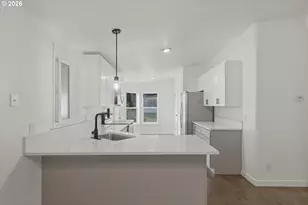 12323 SE Holgate Blvd, Portland, OR 97236 - Photo 15