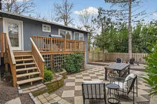 9843 SW 2nd Ave, Portland, OR 97219 - Photo 33