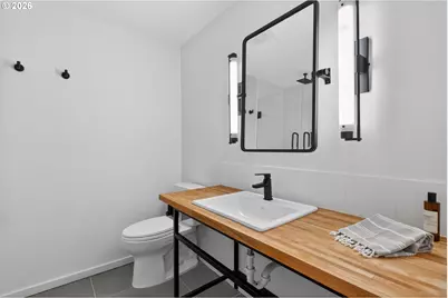 9843 SW 2nd Ave, Portland, OR 97219 - Photo 29