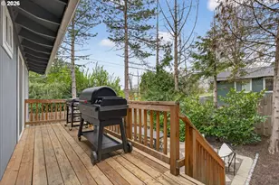 9843 SW 2nd Ave, Portland, OR 97219 - Photo 31