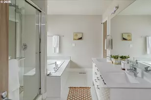 10054 SE Elderberry St, Happy Valley, OR 97086 - Photo 25