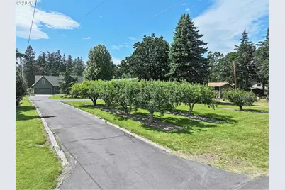 1400 Rockford Rd, Hood River, OR 97031 - Photo 3