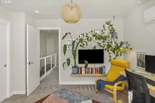 519 N Cook St, Portland, OR 97227 - Photo 43