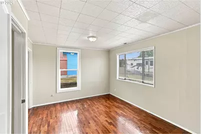 1955 Johnson St, North Bend, OR 97459 - Photo 13