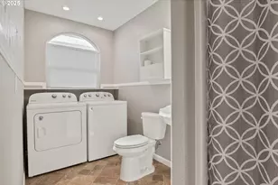 1 SW D St, Castle Rock, WA 98611 - Photo 15