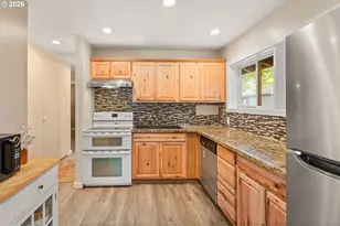 9136 SE Steele St, Portland, OR 97266 - Photo 7