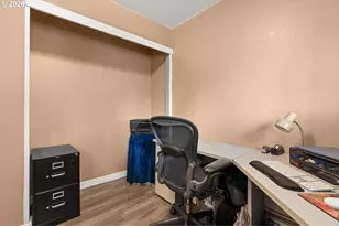 9136 SE Steele St, Portland, OR 97266 - Photo 15