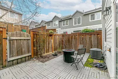 20855 SW Skiver St, Beaverton, OR 97078 - Photo 39