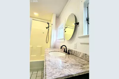 254 N Dean St, Coquille, OR 97423 - Photo 11