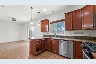 101 Falcon Ct, Boardman, OR 97818 - Photo 9