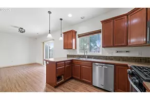 101 Falcon Ct, Boardman, OR 97818 - Photo 9