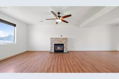 101 Falcon Ct, Boardman, OR 97818 - Photo 5