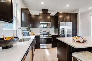 931 Legacy St, Eugene, OR 97402 - Photo 3