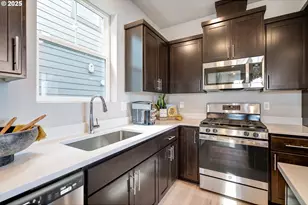 931 Legacy St, Eugene, OR 97402 - Photo 5