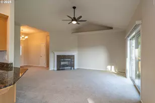 1737 NE Shale Ct, Roseburg, OR 97470 - Photo 13