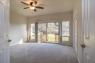 1737 NE Shale Ct, Roseburg, OR 97470 - Photo 23