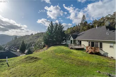 1737 NE Shale Ct, Roseburg, OR 97470 - Photo 39