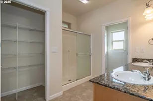 1737 NE Shale Ct, Roseburg, OR 97470 - Photo 29