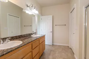 1737 NE Shale Ct, Roseburg, OR 97470 - Photo 31