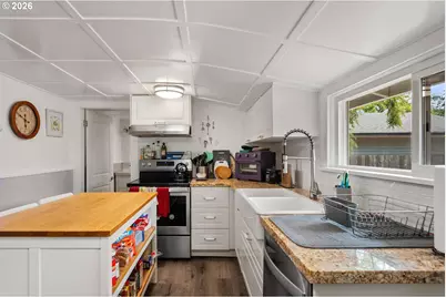 5506 SE Nehalem St, Portland, OR 97206 - Photo 9