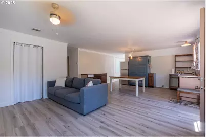 135 Laurel St, Gleneden Beach, OR 97388 - Photo 15