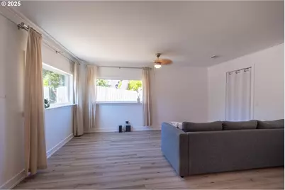 135 Laurel St, Gleneden Beach, OR 97388 - Photo 25