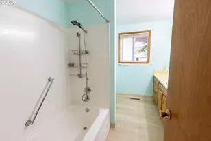 1080 Hope Ave NW, Salem, OR 97304 - Photo 33