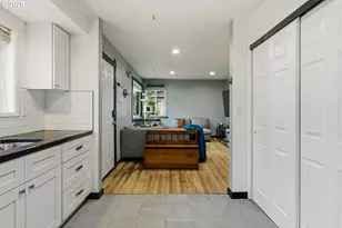 11937 NE Holladay St, Portland, OR 97220 - Photo 5