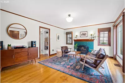 7124 N Montana Ave, Portland, OR 97217 - Photo 3