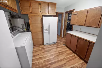69634 Hallgarth Rd, Elgin, OR 97827 - Photo 13
