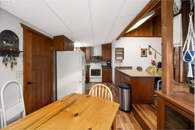 69634 Hallgarth Rd, Elgin, OR 97827 - Photo 7