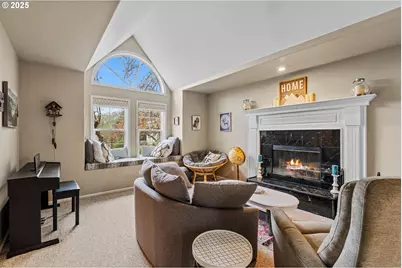 126 Songbird Ct, Roseburg, OR 97470 - Photo 5