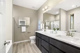405 NE Berry St, Sublimity, OR 97385 - Photo 25