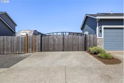 405 NE Berry St, Sublimity, OR 97385 - Photo 39