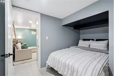 224 NW 20th Ave, Portland, OR 97209 - Photo 33