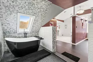224 NW 20th Ave., Portland, OR 97209 - Photo 29