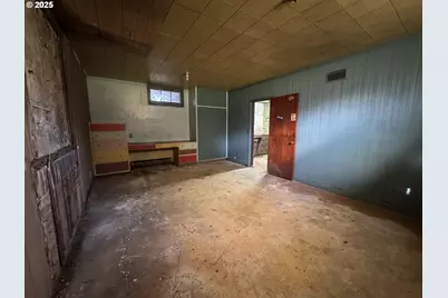 94246 1st St, Gold Beach, OR 97444 - Photo 23