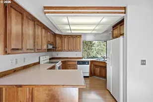 35982 Shoreview Dr, Dorena, OR 97434 - Photo 11