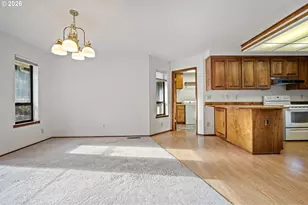 35982 Shoreview Dr, Dorena, OR 97434 - Photo 9