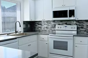 1221 NW 148th Cir, Vancouver, WA 98685 - Photo 9