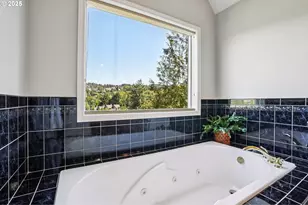 9625 NW Fleischner St, Portland, OR 97229 - Photo 23