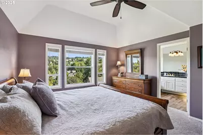 9625 NW Fleischner St, Portland, OR 97229 - Photo 21